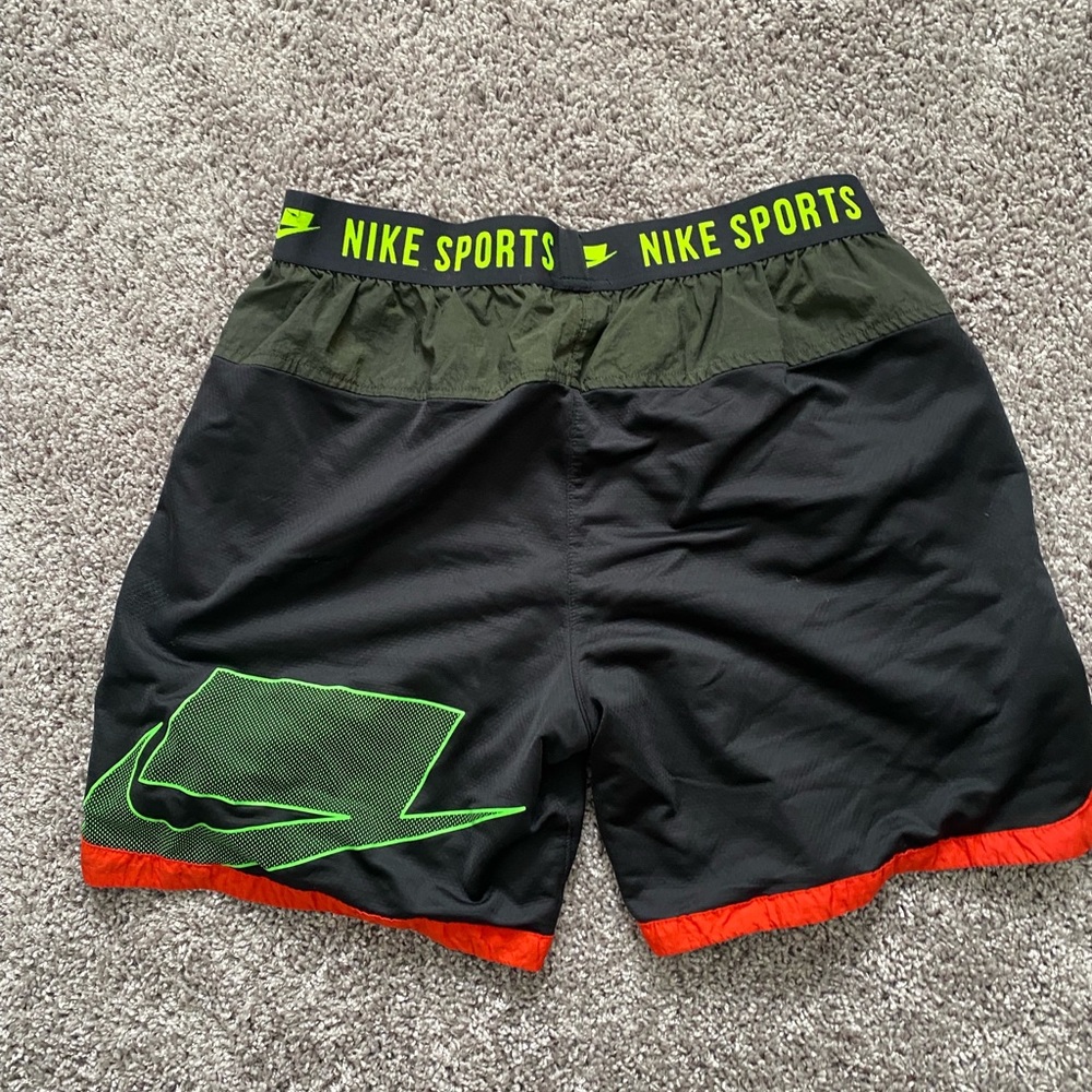 Nike sports mens shorts